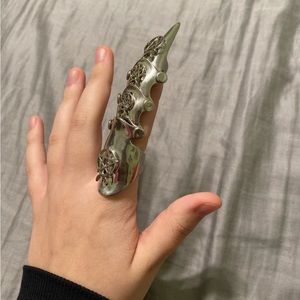 hot topic pentagram armor ring